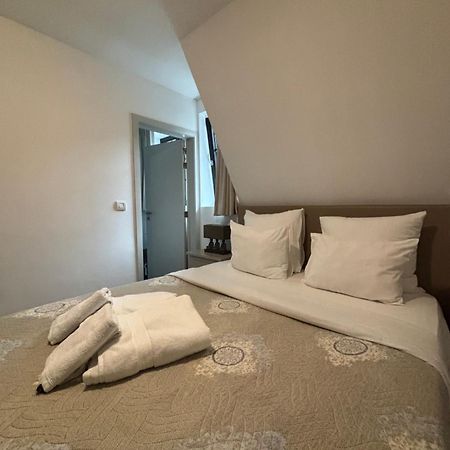 Hotel La Chaumiere Asse Luaran gambar