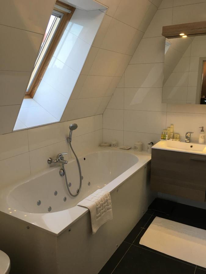 Hotel La Chaumiere Asse Luaran gambar