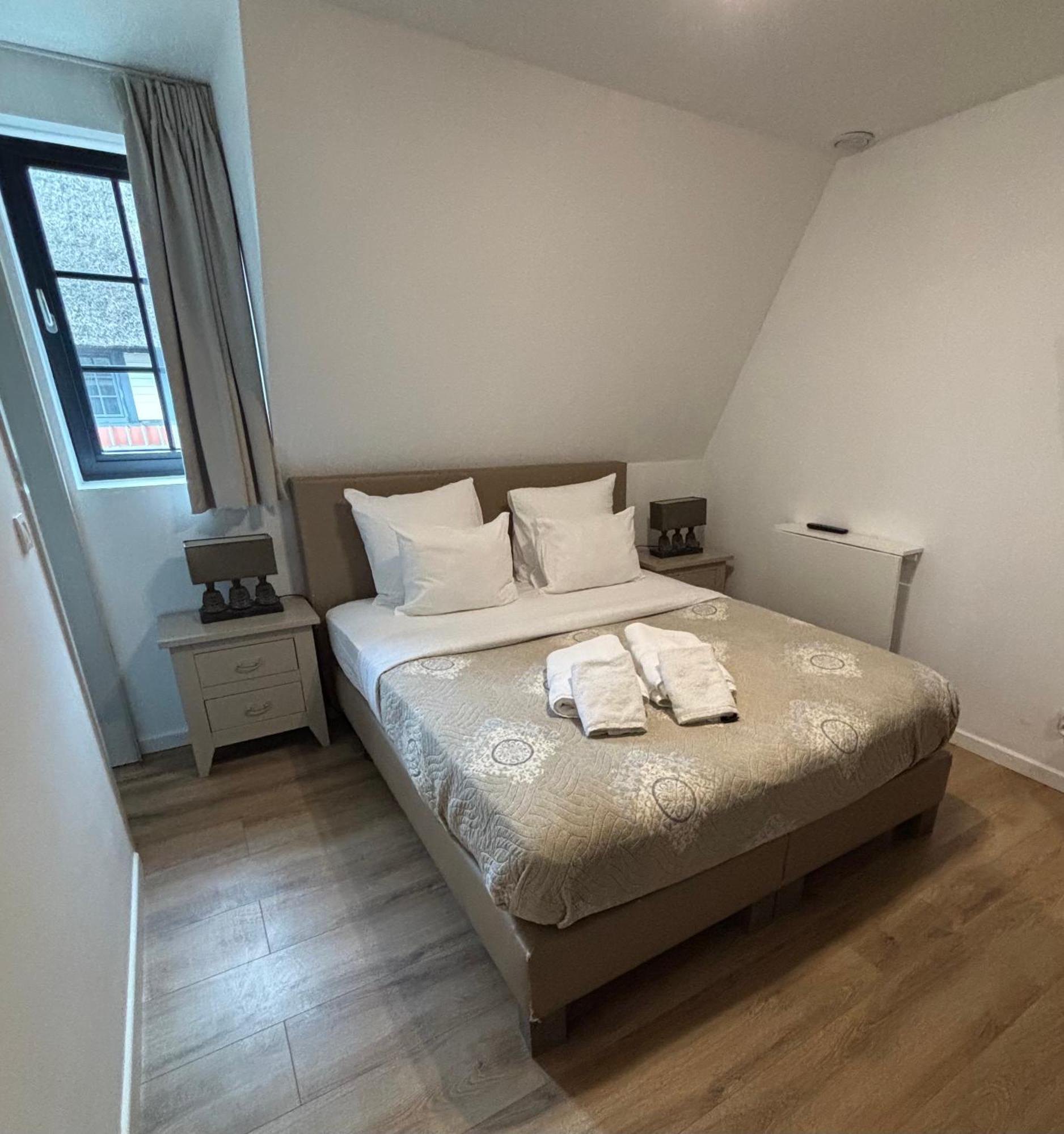 Hotel La Chaumiere Asse Luaran gambar