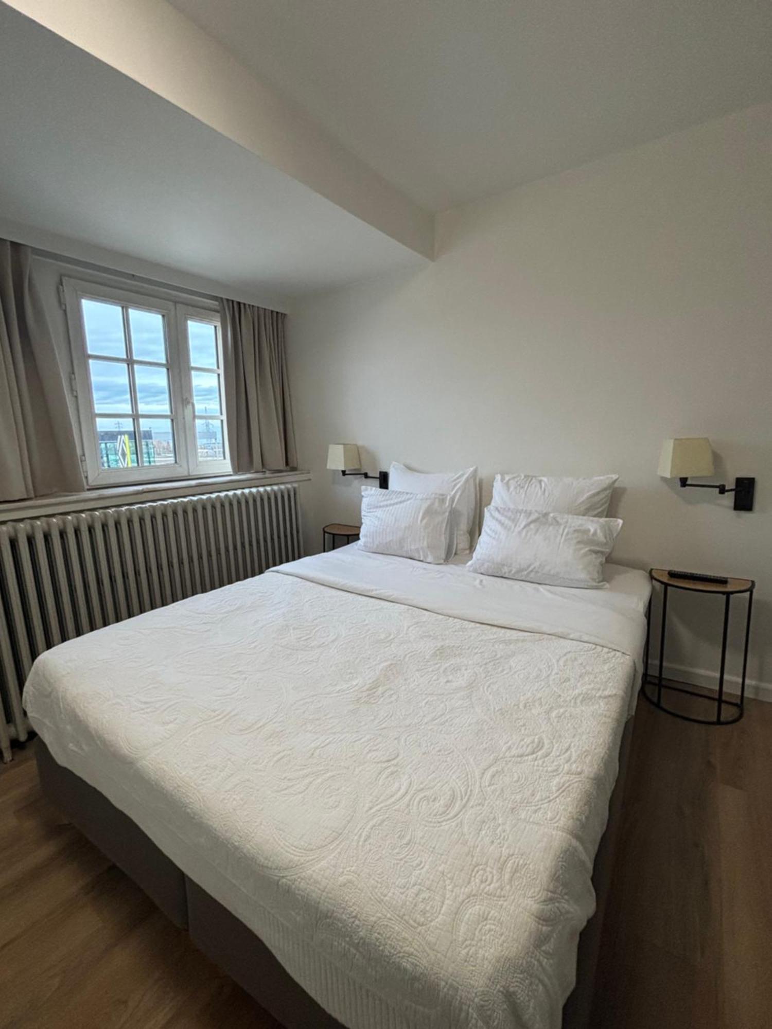 Hotel La Chaumiere Asse Luaran gambar