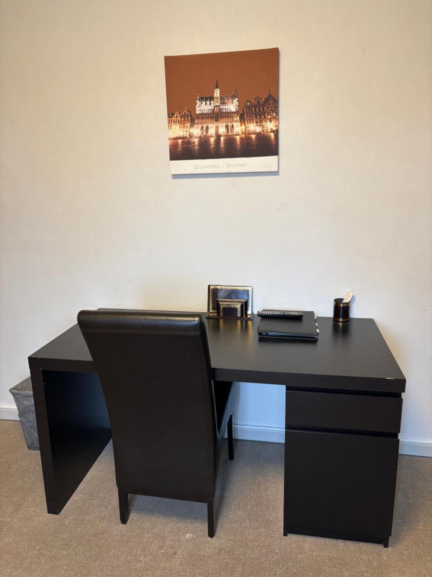 Hotel La Chaumiere Asse Luaran gambar